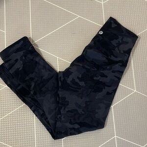 Lululemon Align Cropped Pant Camouflage Black